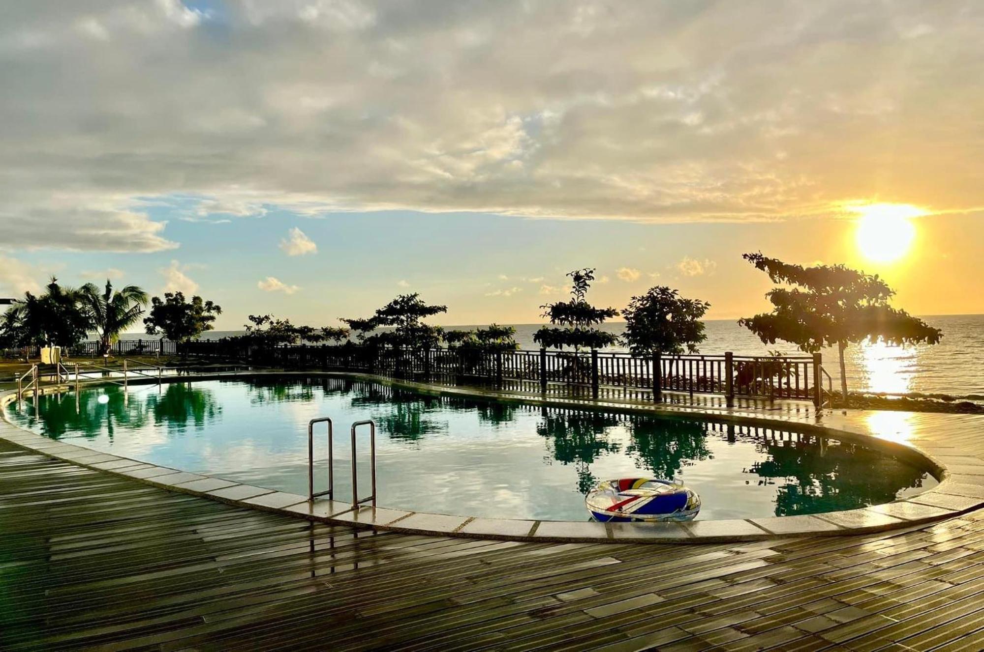 W Golf Resort Oslob Ngoại thất bức ảnh