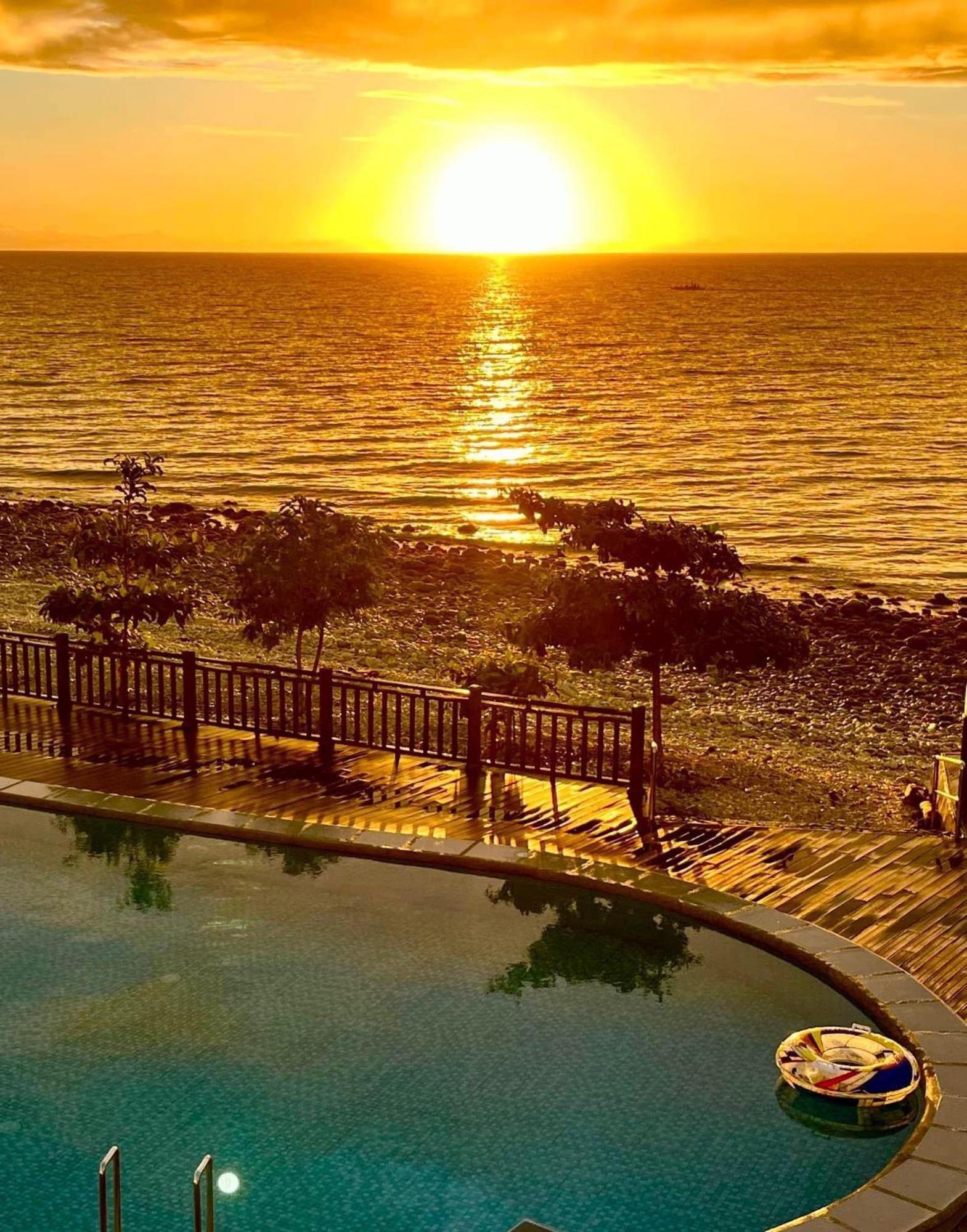 W Golf Resort Oslob Ngoại thất bức ảnh