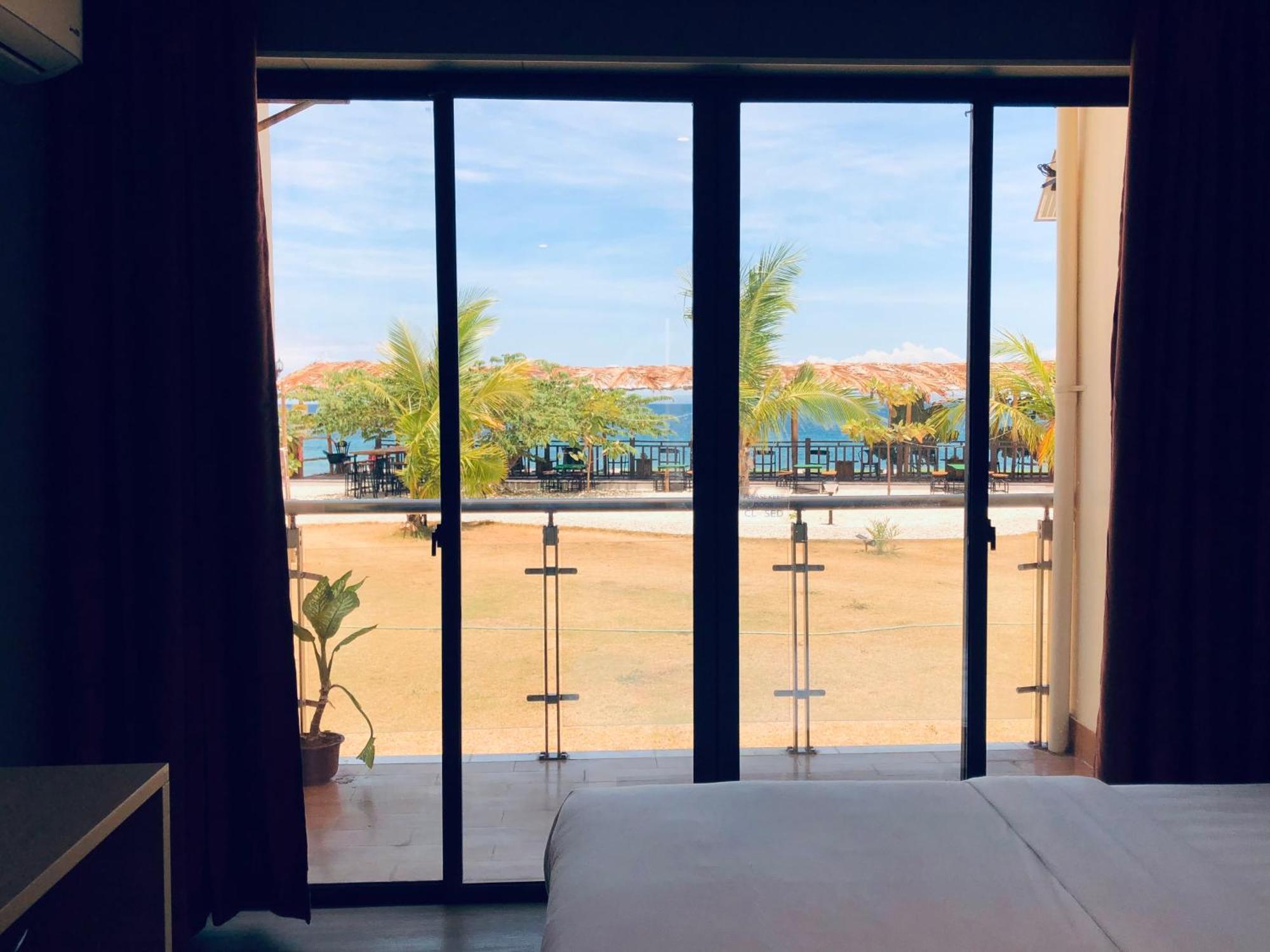 W Golf Resort Oslob Ngoại thất bức ảnh