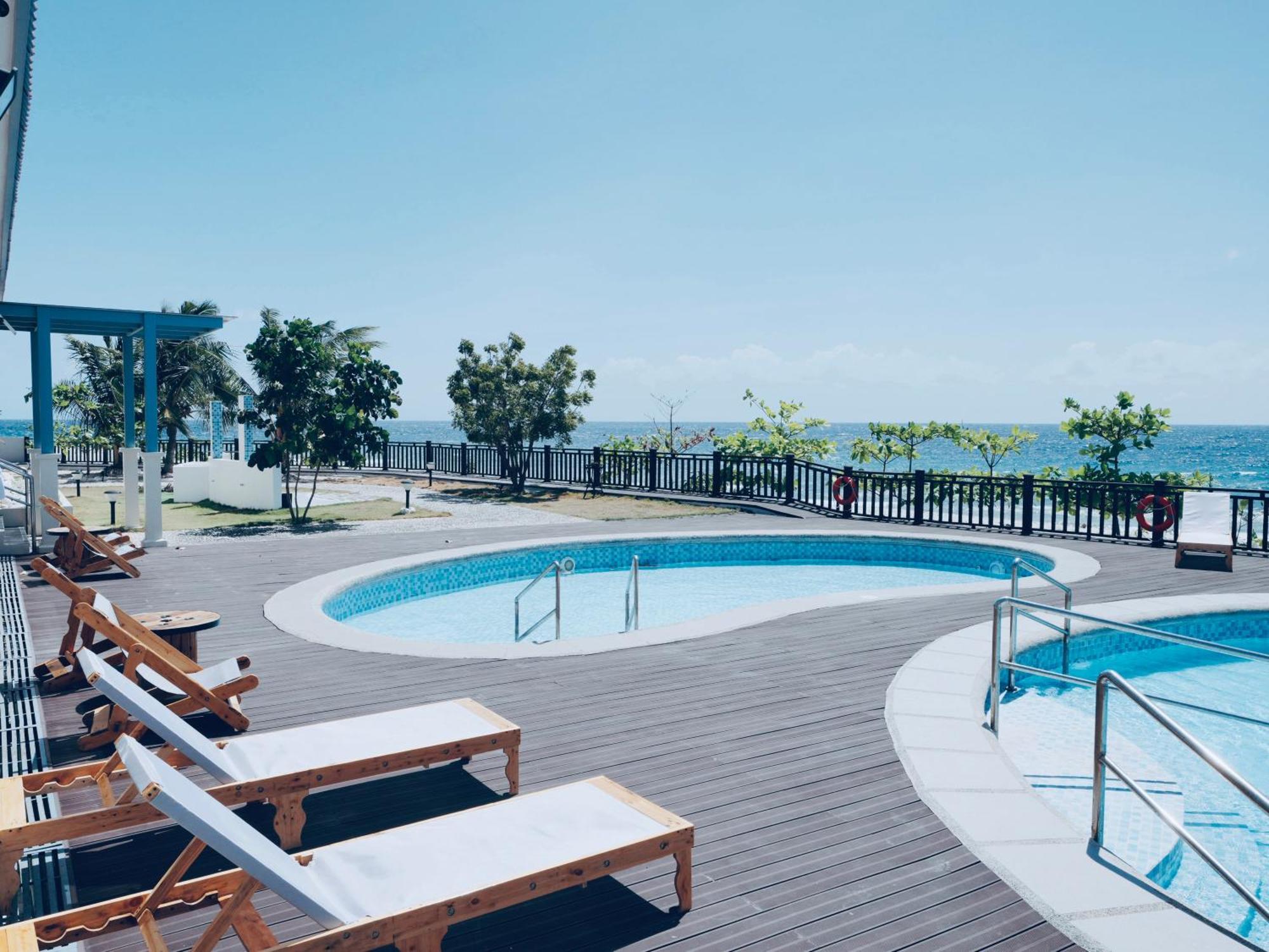 W Golf Resort Oslob Ngoại thất bức ảnh